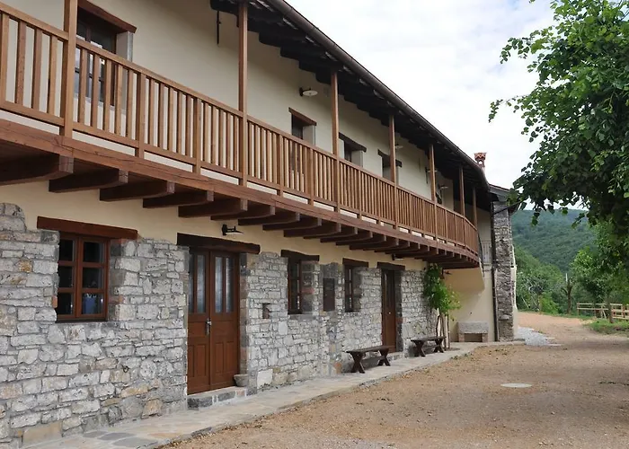 Pri Bregarju Landhaus Podsabotin